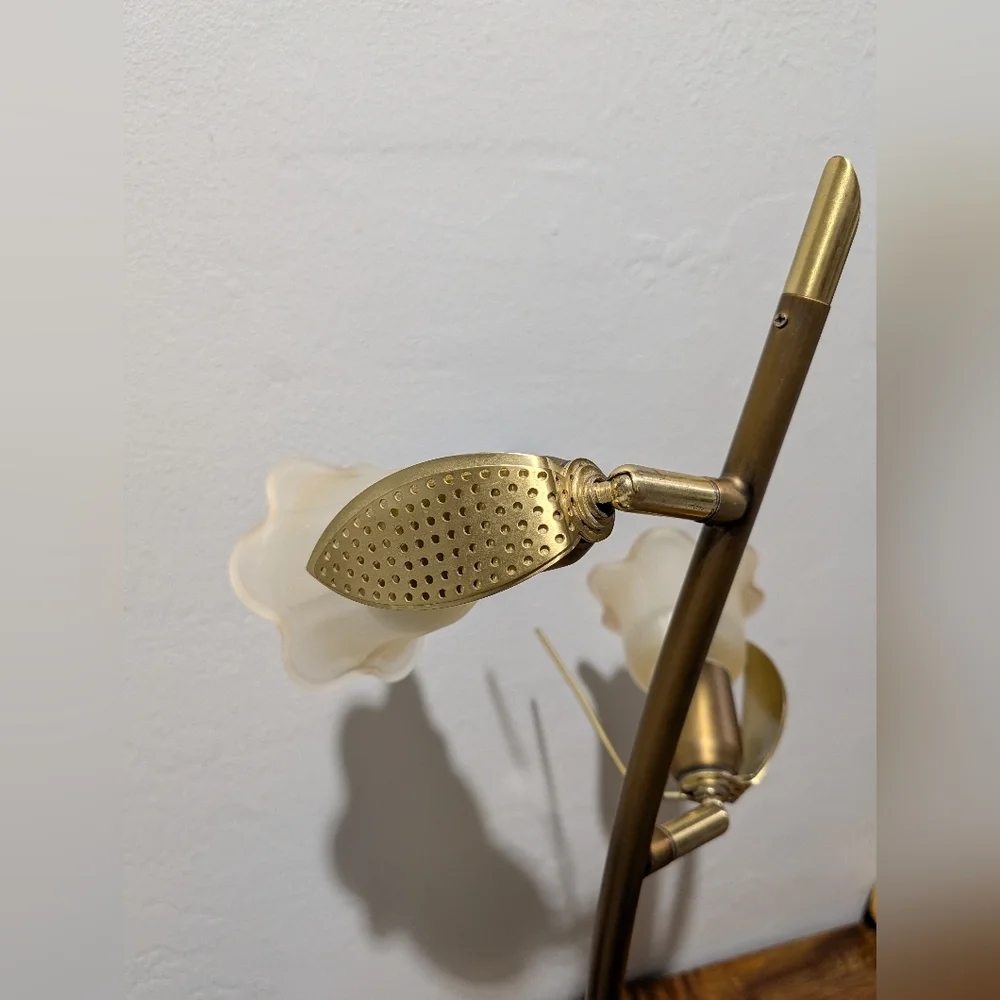 MCM Brass Desk Lamp - 2-Light Goose Neck with Scalloped Glass‎ Shades